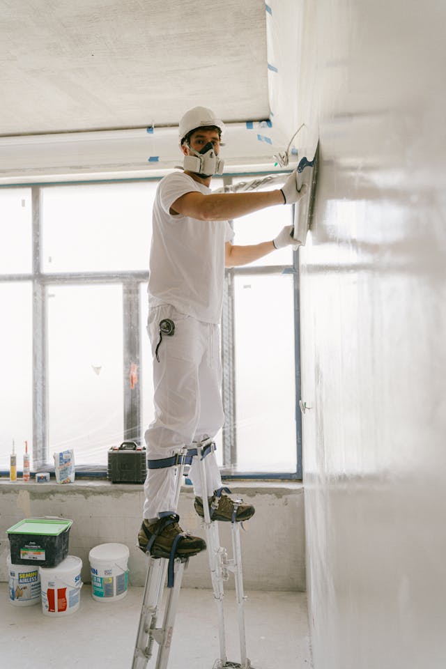 How Plastering Improves Wall Quality and Appearance